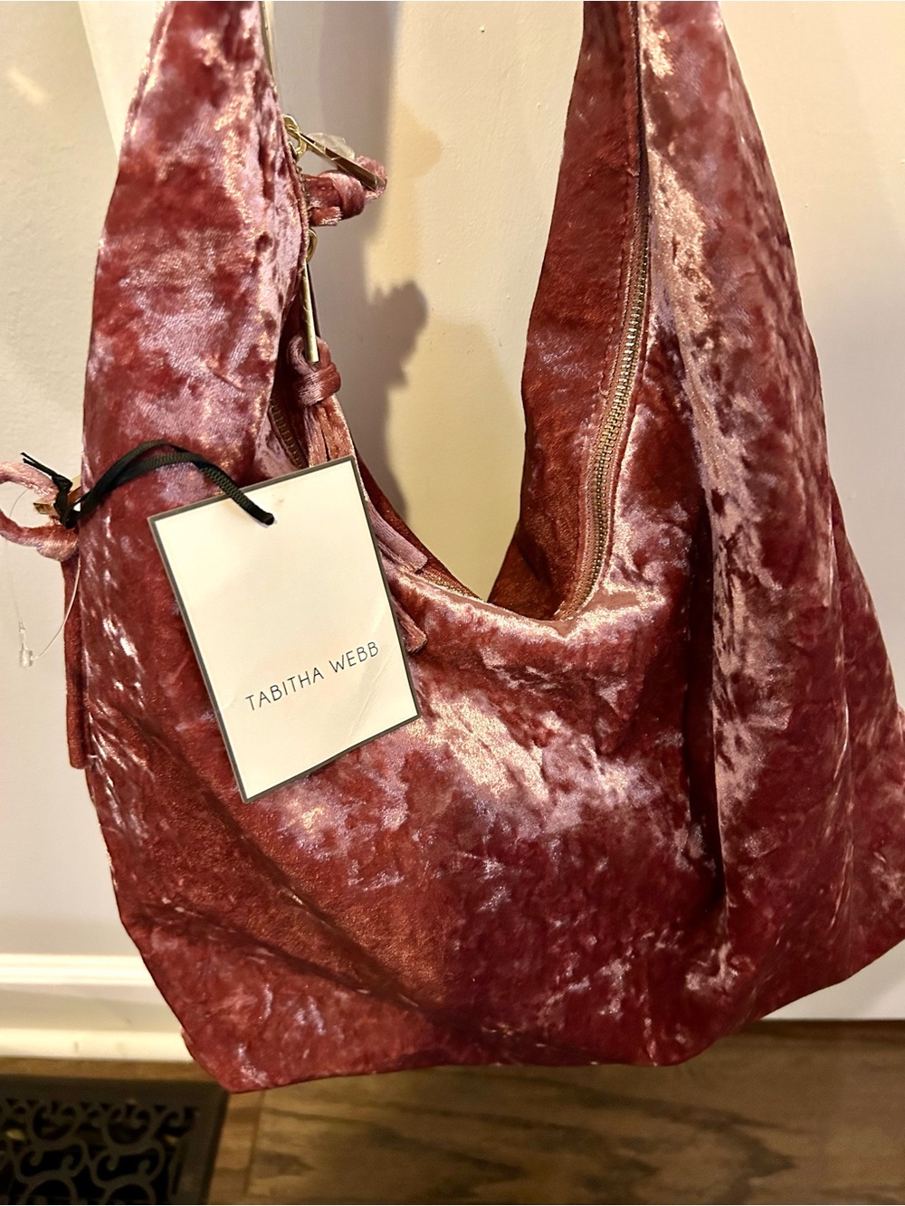 Tabitha Velvet Shoulder Hobo Bag in Mauve Pink